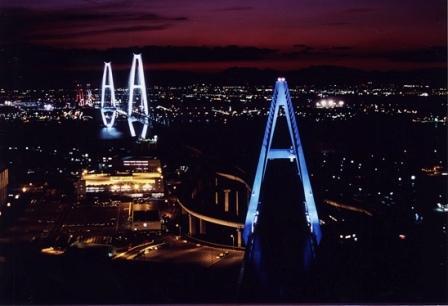 写真：名港トリトン