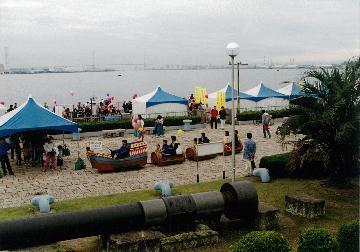 写真:ガーデンふ頭岸壁の様子 第10回 平成11年(1999年)