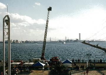 写真:はしご車 第13回 平成14年(2002年)