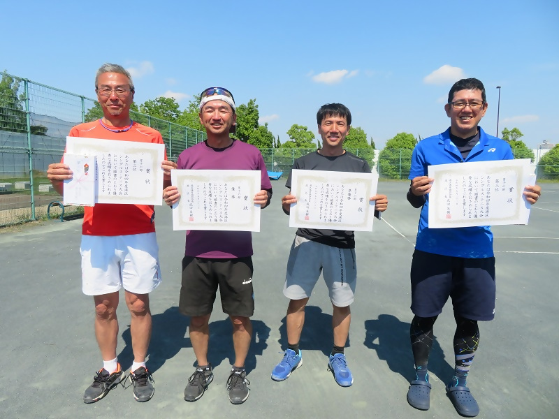 写真：男子の部の入賞者の皆さん