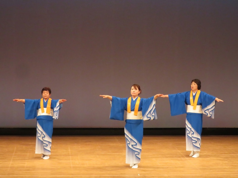 写真:日本民踊研究会豊味澄会3