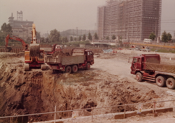 写真:昭和55年7月22日の工事の様子