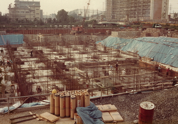 写真:昭和55年9月13日の工事の様子