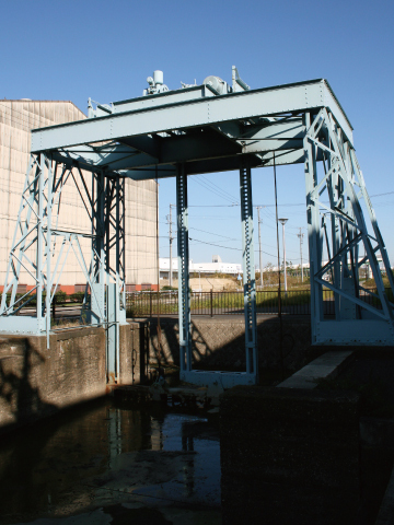 写真:現在の船見閘門の様子