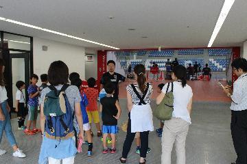 写真：アリーナ正面の様子