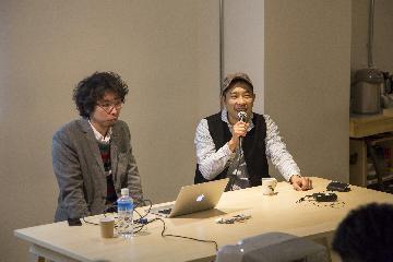 写真:議論を交わす古橋さん