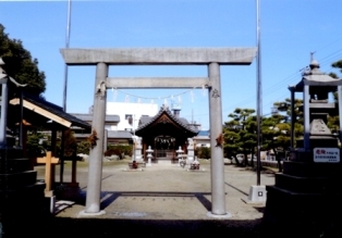 写真：十一屋稲荷社