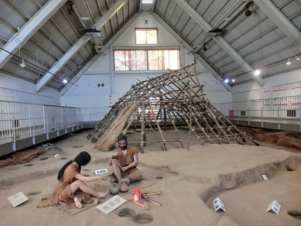 住居跡観察舎の写真