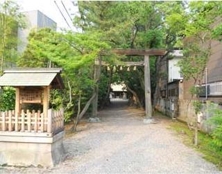 喚続神社の写真