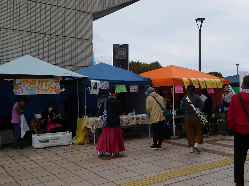 写真:模擬店の様子
