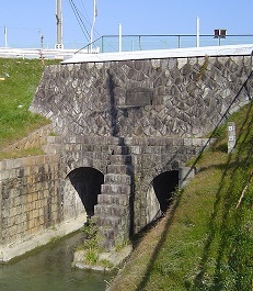 写真:庄内用水元杁