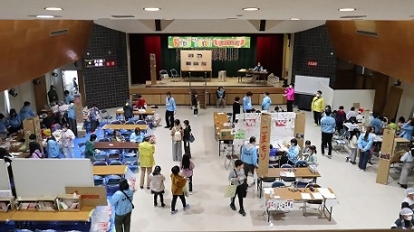 写真:キッズタウンもりやまの会場を俯瞰した様子