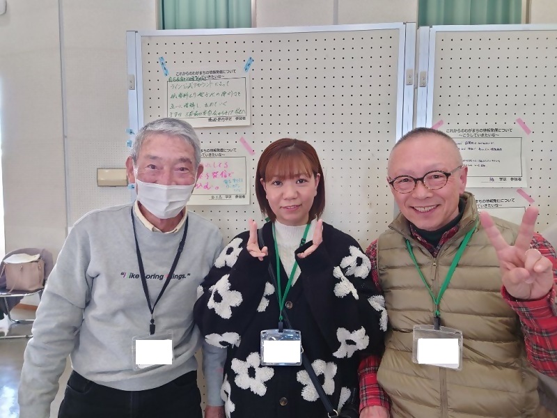 写真:グループ記念撮影