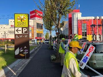 写真：交通安全キャンペーンの様子