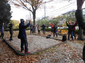 写真：きらきらマン体操で気持ちを新たに