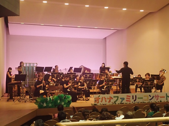 写真：全体の演奏の様子2