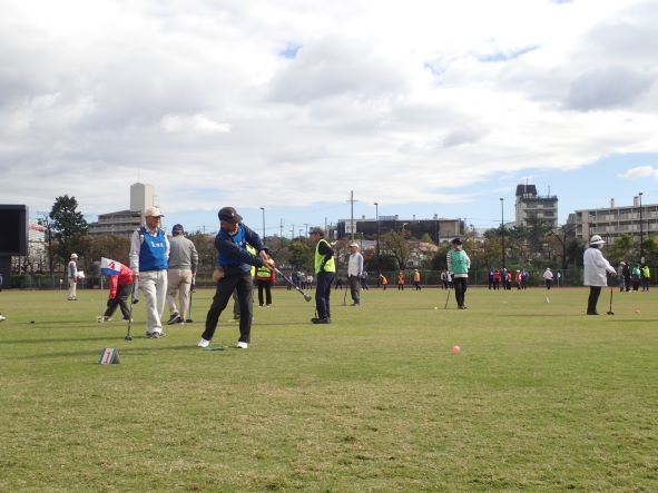 写真：グラウンド・ゴルフ大会の様子