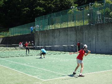 女子の部、試合中の写真
