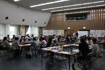 写真：意見交換会の様子