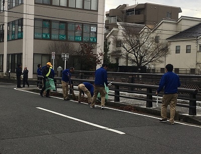 快適なまちづくりに関する活動をしている事業者の様子の写真