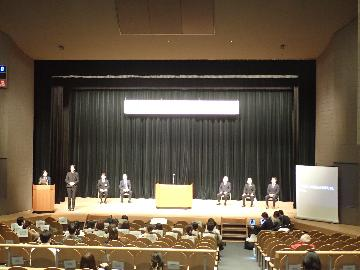 写真:開会式の様子