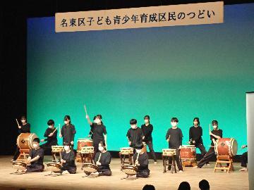 写真:太鼓演奏の様子2