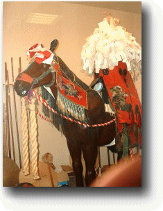 香流組の馬標(だし)などの写真