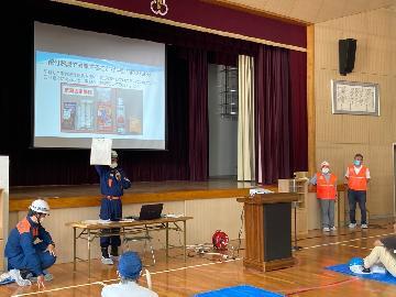 写真：住民向けブース訓練　ブースB