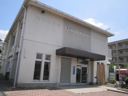 写真:高坂コミュニティセンター外観