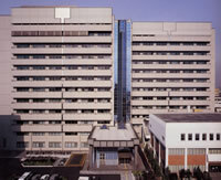 写真：市大医学部研究棟