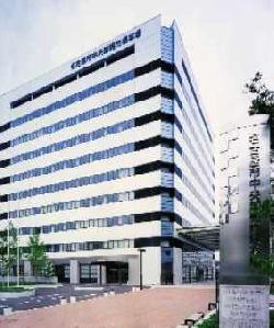 写真：中央卸売市場本場中央管理棟