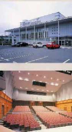 写真：緑文化小劇場