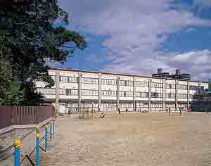 写真：旗屋小学校