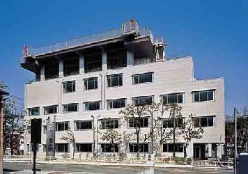 写真：西区役所山田支所・図書館