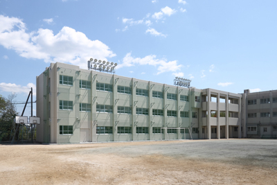 有松中校舎棟増築の写真