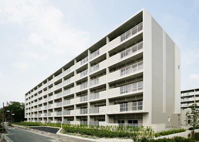 仲田荘2棟の写真