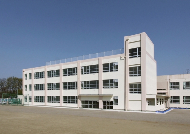 志段味西小校舎棟増築の写真