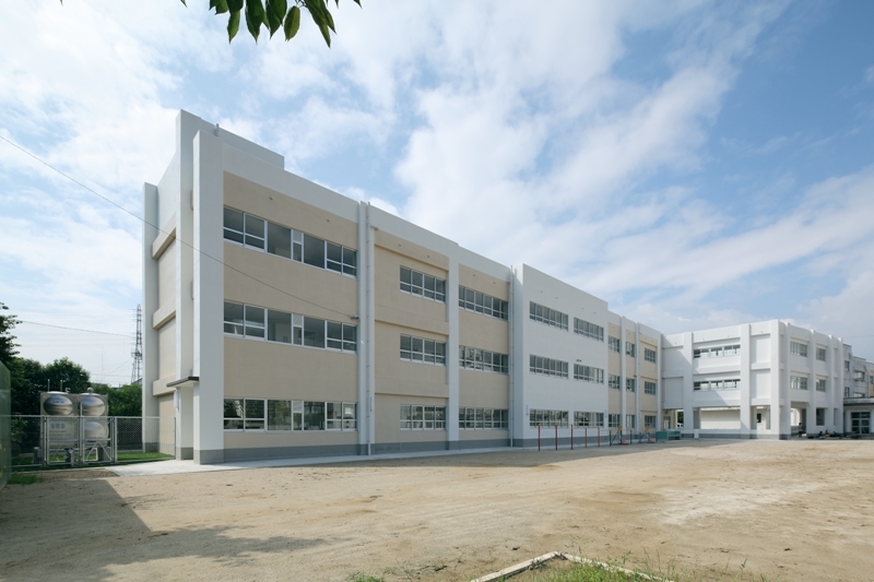 写真：校庭側からの北北東方面前掲