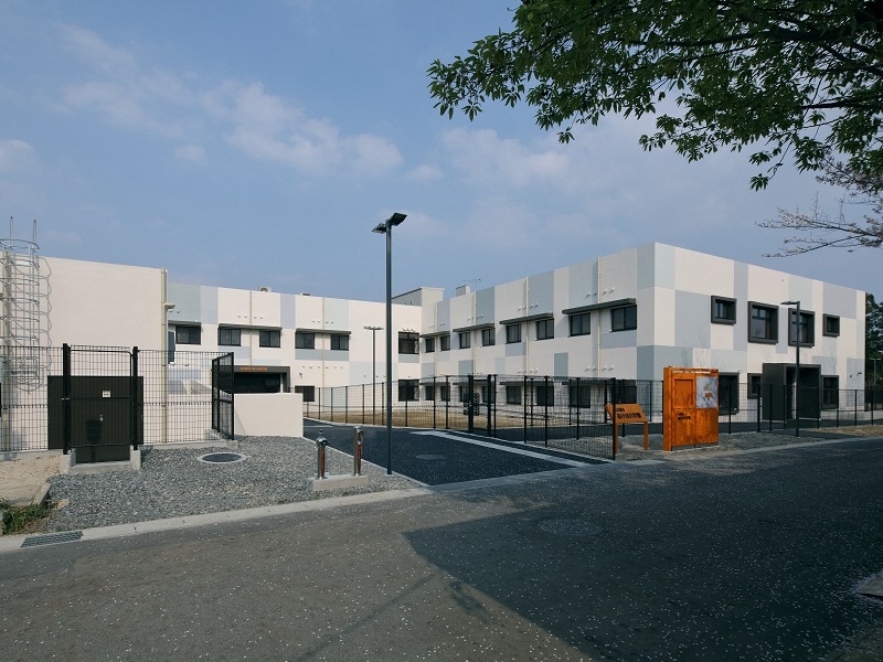 写真：あけぼの学園外観1。