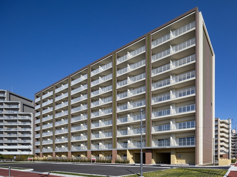 写真：城北荘B棟外観。