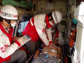 救急隊の活動の写真
