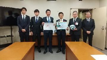 写真:市長感謝状の贈呈式