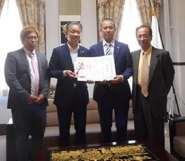 感謝状贈呈式の写真