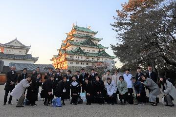 名古屋城での記念写真