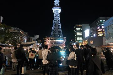 写真:夜景のテレビ塔