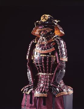 写真:よろいとかぶと