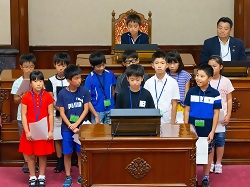 本会議での発表の写真