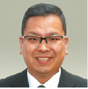 編集委員長 服部しんのすけの写真