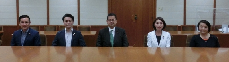 編集委員の写真