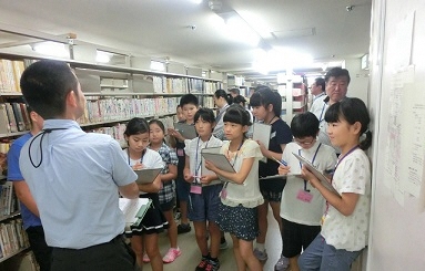 施設見学:鶴舞中央図書館の写真